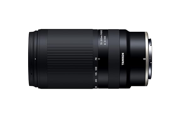 Tamron 70-300mm F/4.5-6.3 Di III RXD Lens for Nikon Full-Frame mirrorless Camera (Black)