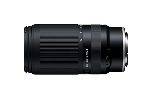 Tamron 70-300mm F/4.5-6.3 Di III RXD Lens for Nikon Full-Frame mirrorless Camera (Black) - Image 2